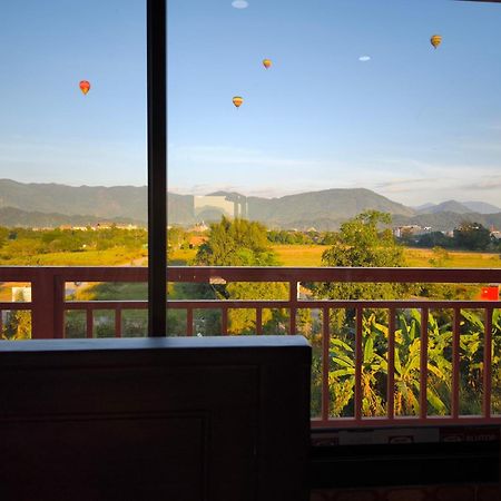 Dd Guesthouse Vang Vieng Eksteriør billede