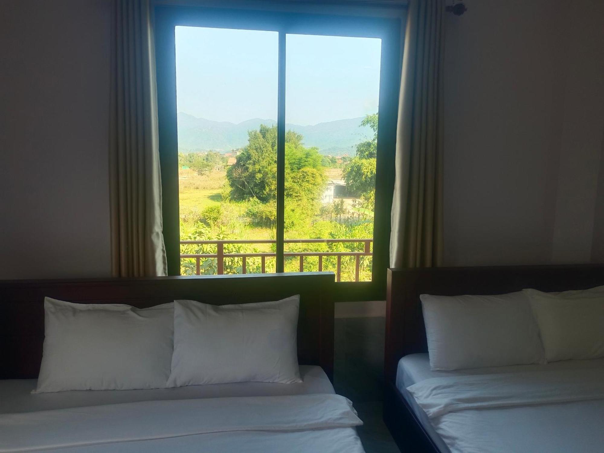 Dd Guesthouse Vang Vieng Eksteriør billede