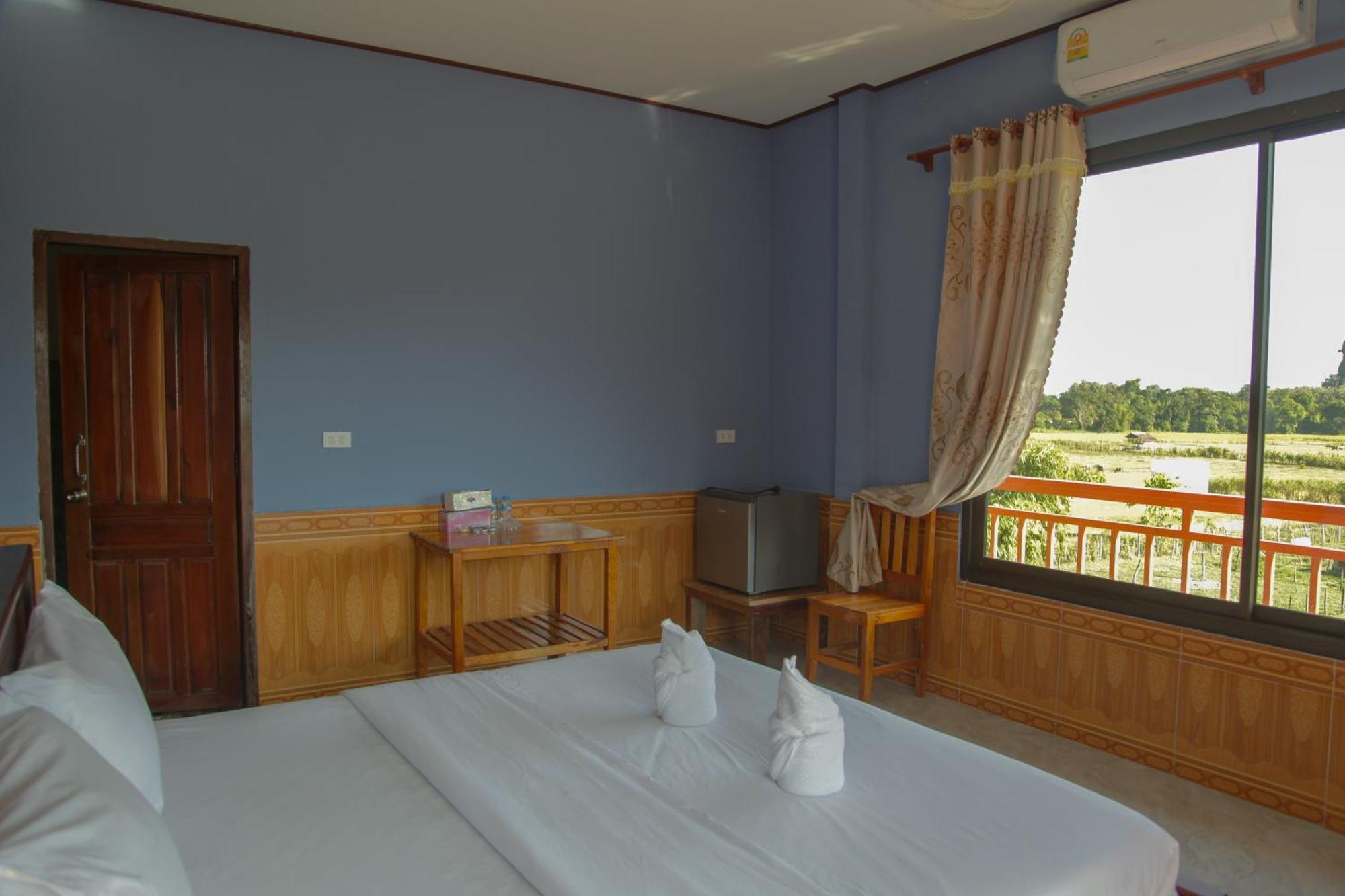 Dd Guesthouse Vang Vieng Eksteriør billede